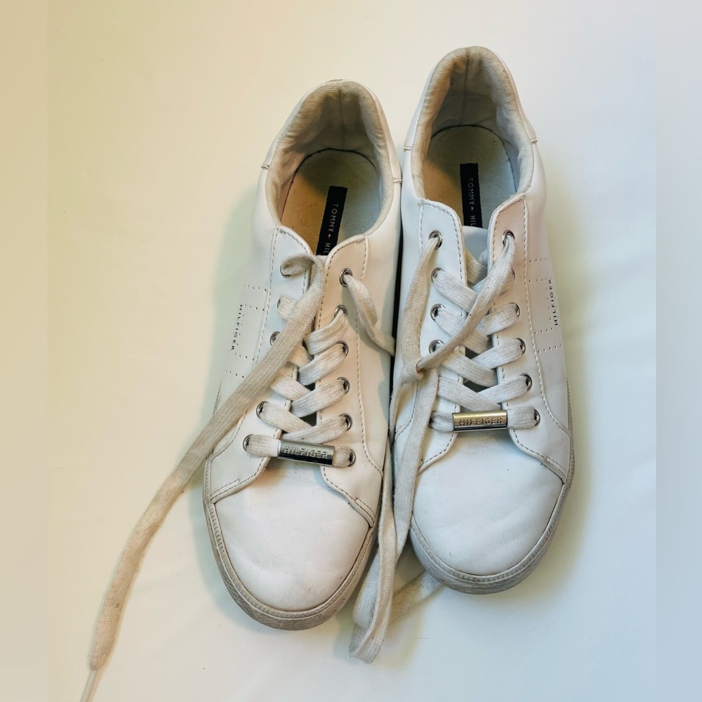 Tommy hilfiger sneakers